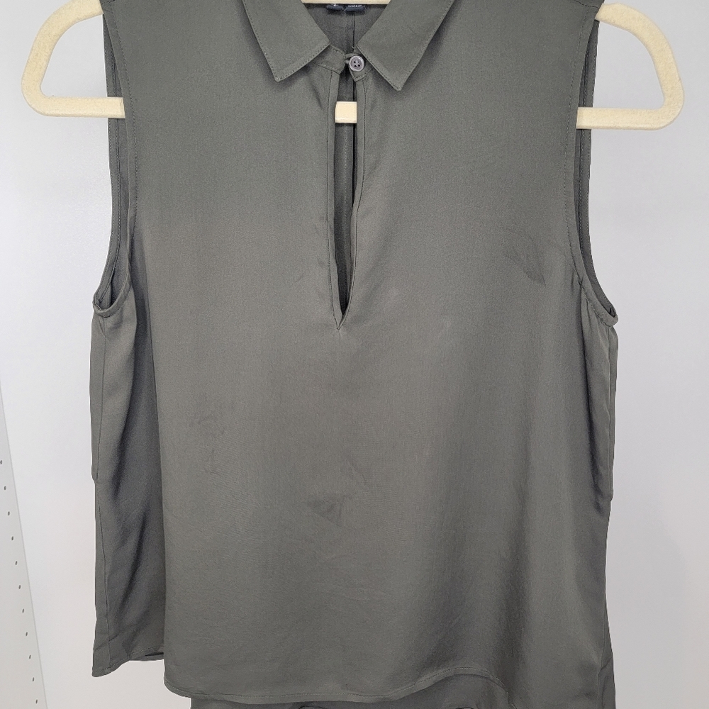 Theory; Size Xs; Green